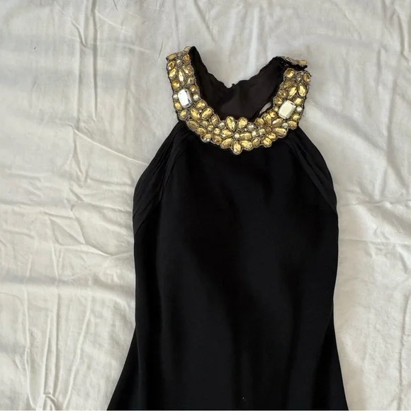 NWT Theia Black Formal Gown with gold jewel collar is available for  purchase on au PAY Market - Imported Goods Online Store Co.Ltd. | au PAY  Market - Online Shopping Site